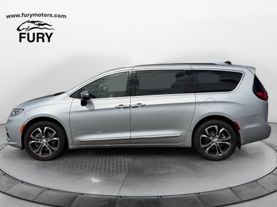 2026 Chrysler Pacifica Pinnacle