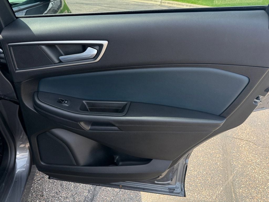 2023 Ford Edge SEL w/Sport Appearance Package