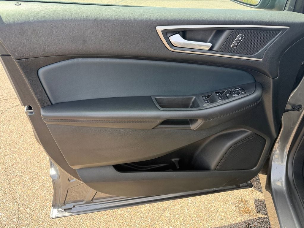 2023 Ford Edge SEL w/Sport Appearance Package