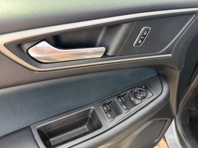 2023 Ford Edge SEL w/Sport Appearance Package