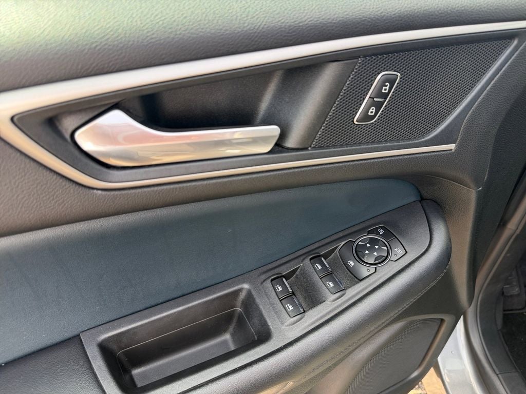 2023 Ford Edge SEL w/Sport Appearance Package