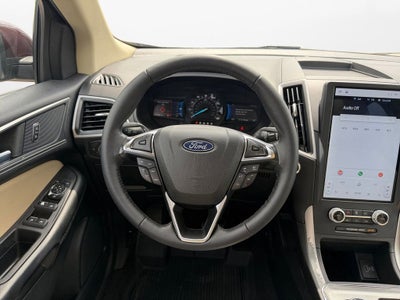 2022 Ford Edge SEL w/Panoramic Vista Roof