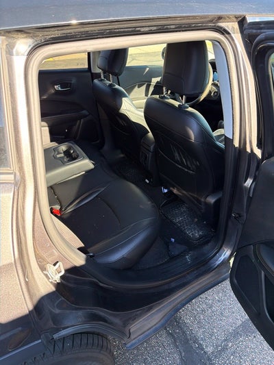 2019 Jeep Compass Lattitude w/Cold Weather & Popular Equipt