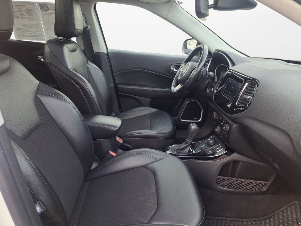 2021 Jeep Compass Altitude w/Driver Assistance & Sun & Sound Pkg