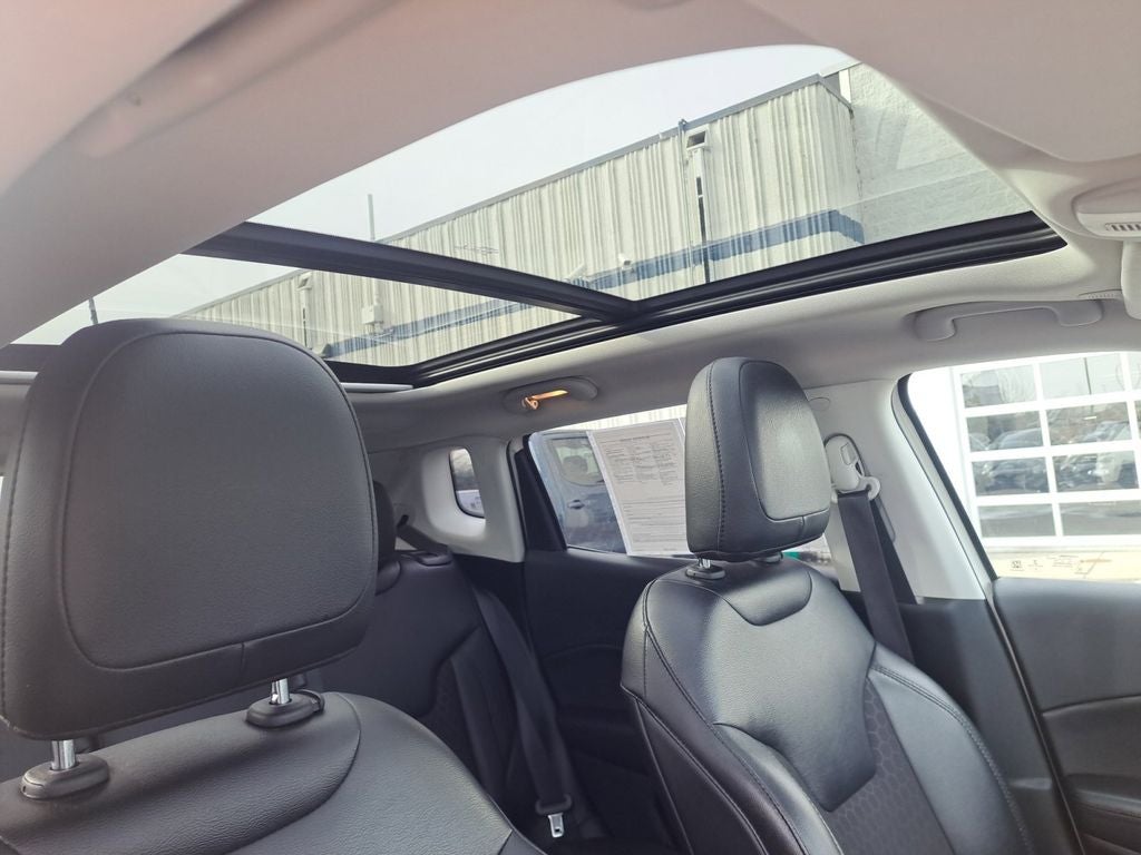 2021 Jeep Compass Altitude w/Driver Assistance & Sun & Sound Pkg