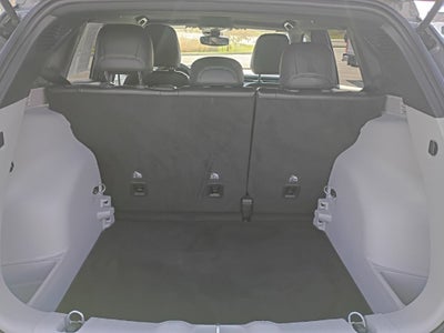 2023 Jeep Compass Latitude w/Preferred Pkg