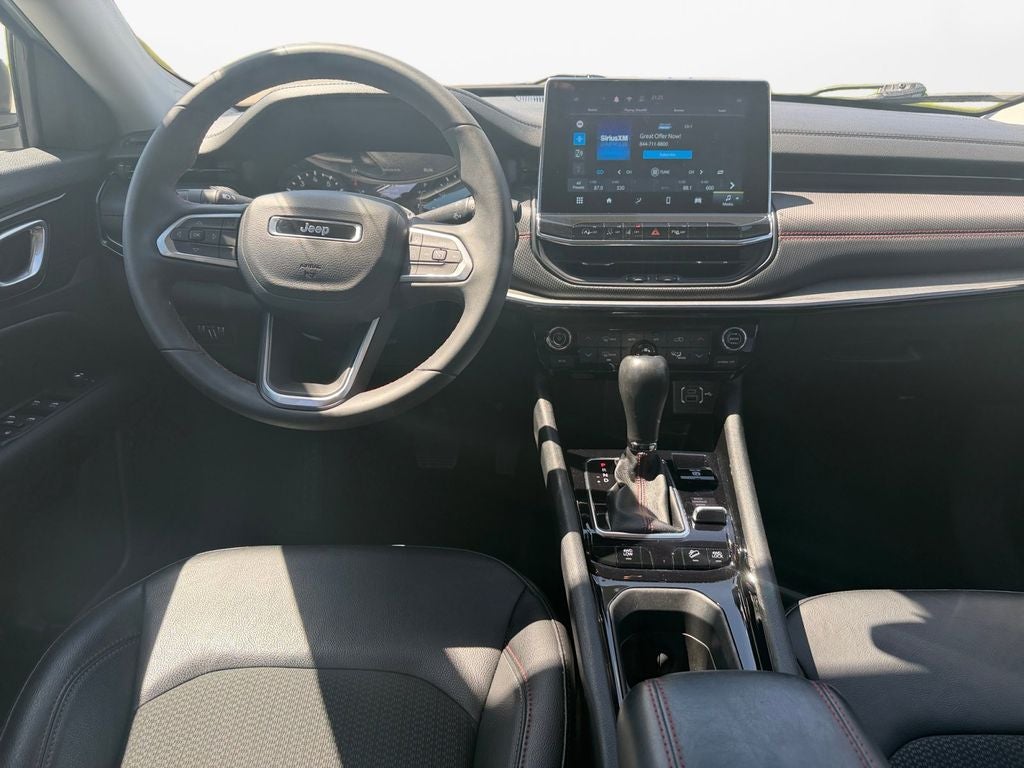 2022 Jeep Compass Trailhawk w/Adaptive Cruise & Blind Spot & Cross P