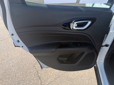2022 Jeep Compass Trailhawk w/Adaptive Cruise & Blind Spot & Cross P