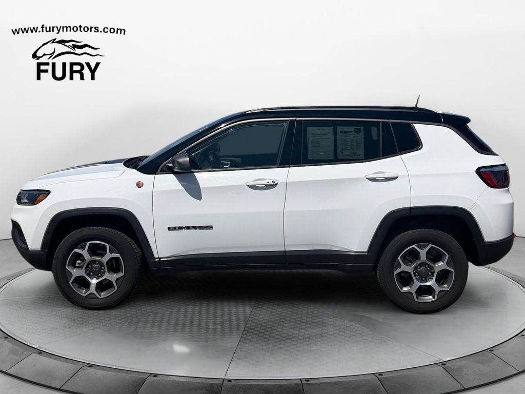 2022 Jeep Compass Trailhawk w/Adaptive Cruise & Blind Spot & Cross P