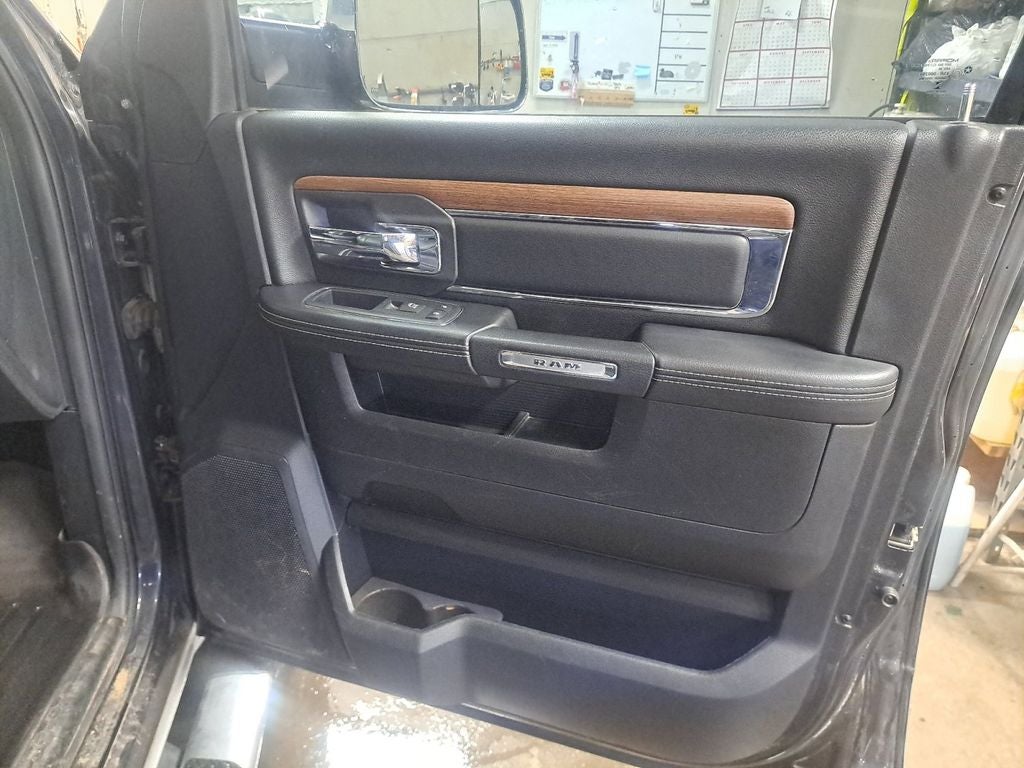 2015 RAM 2500 Laramie w/Cold Weather & Snow Plow Prep Pkgs