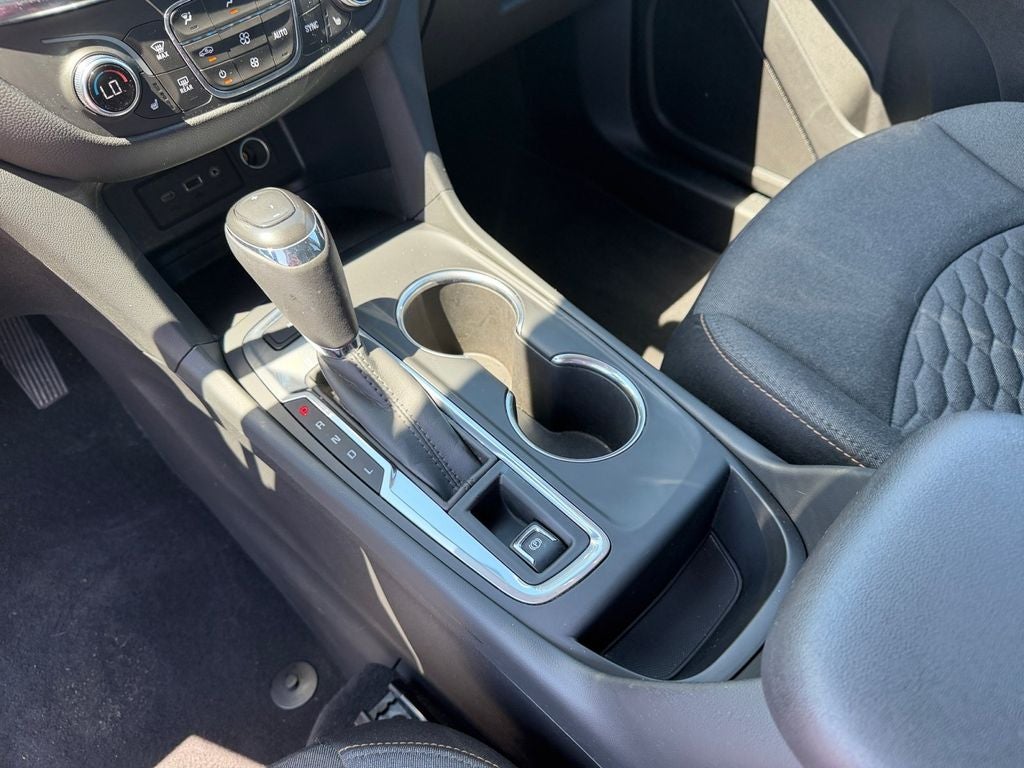 2019 Chevrolet Equinox LT w/Driver Confidence & Convenience Pkg