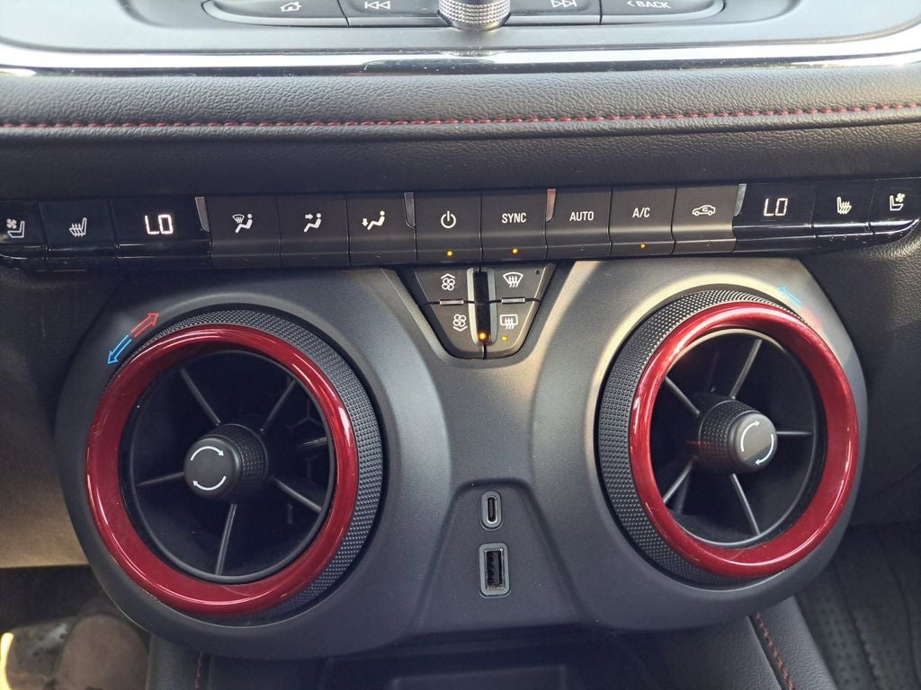 2021 Chevrolet Blazer RS w/Pano Roof & Driver Confidence 2 Pkg