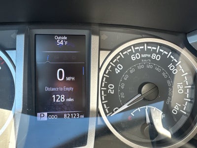 2022 Toyota Tacoma SR5 V6