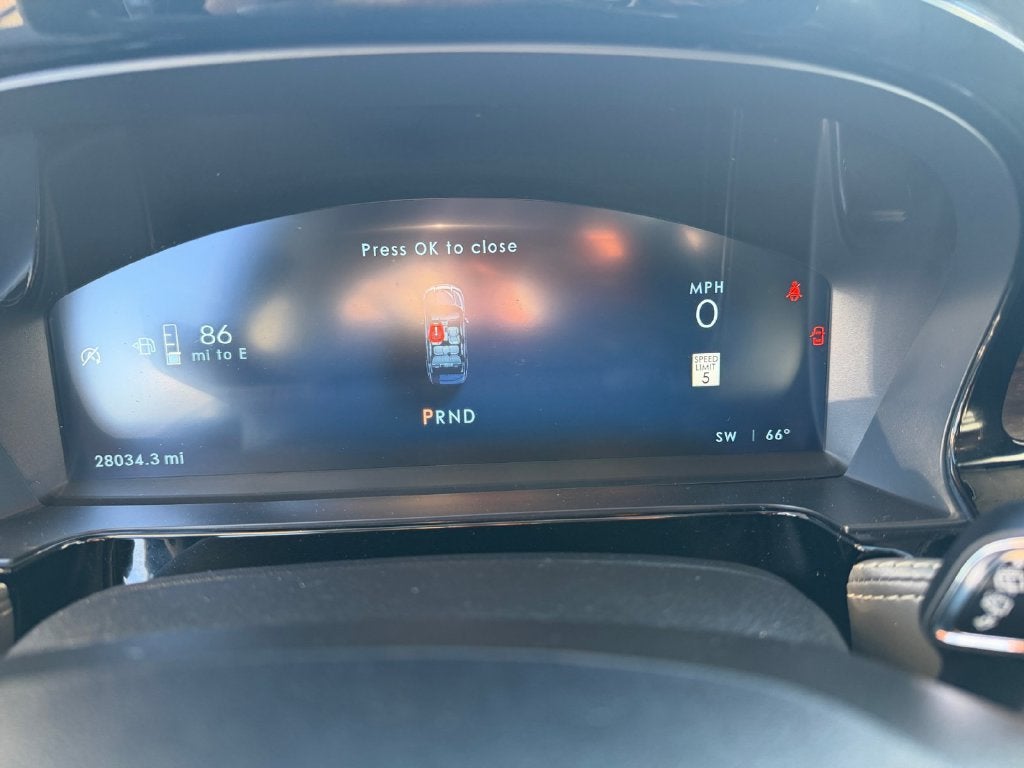 2024 Lincoln Corsair Reserve w/Jet Appearance Pkg