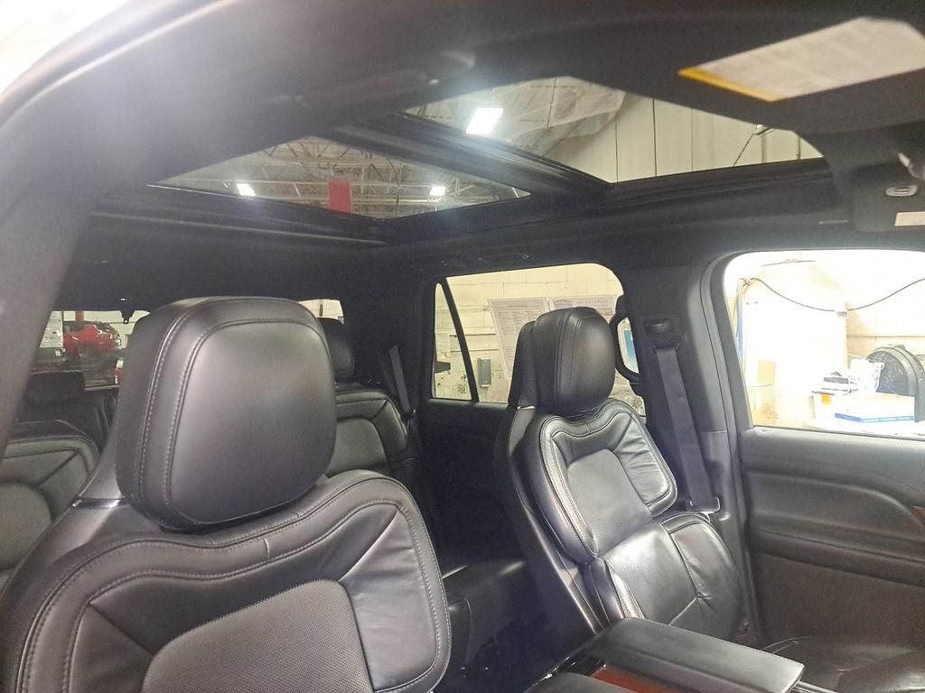 2019 Lincoln Navigator Reserve w/Heavy Duty Trailer Pkg