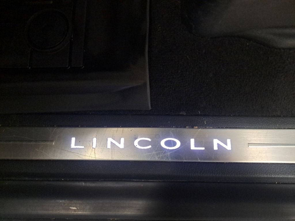 2019 Lincoln Navigator Reserve w/Heavy Duty Trailer Pkg