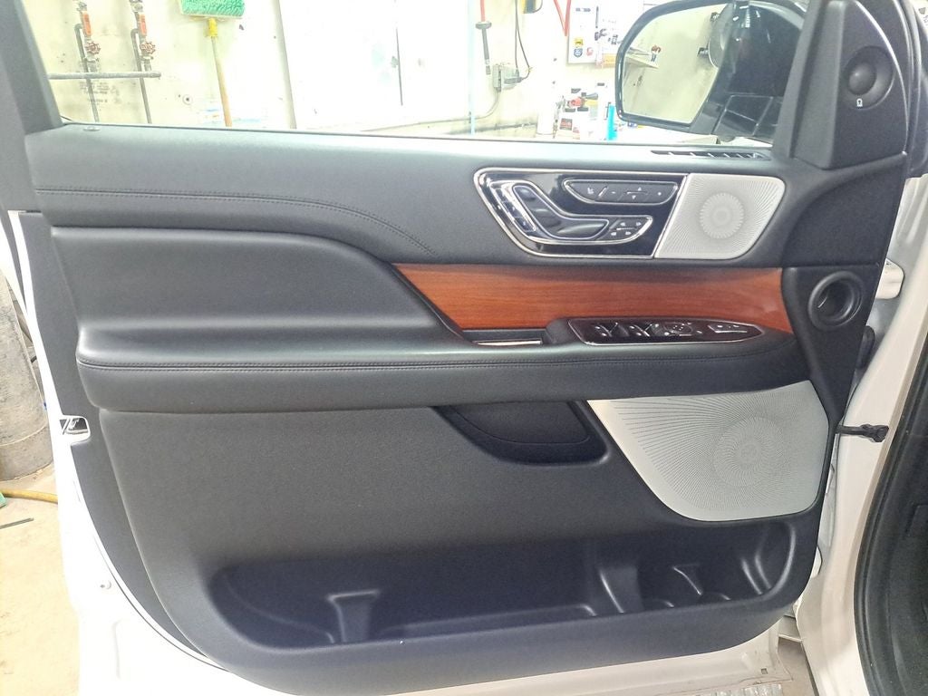 2019 Lincoln Navigator Reserve w/Heavy Duty Trailer Pkg