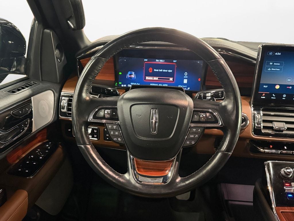 2024 Lincoln Navigator L Reserve w/Monochromatic & HD Tow Pkgs
