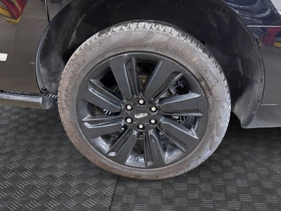 2024 Lincoln Navigator L Reserve w/Monochromatic & HD Tow Pkgs