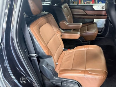 2024 Lincoln Navigator L Reserve w/Monochromatic & HD Tow Pkgs