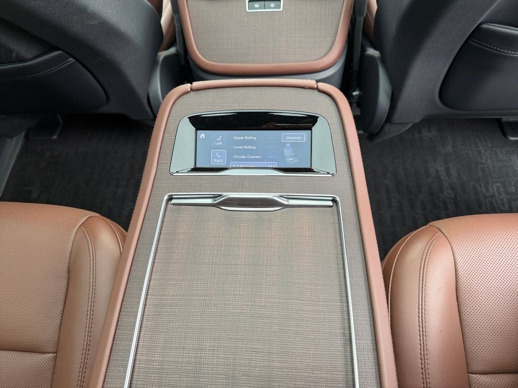 2025 Lincoln Navigator L Reserve w/Heavy Duty Tow Pkg