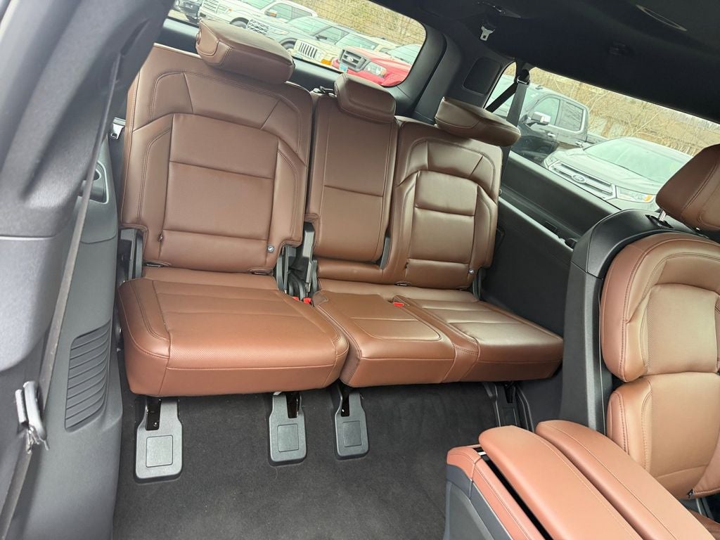 2025 Lincoln Navigator L Reserve w/Heavy Duty Tow Pkg