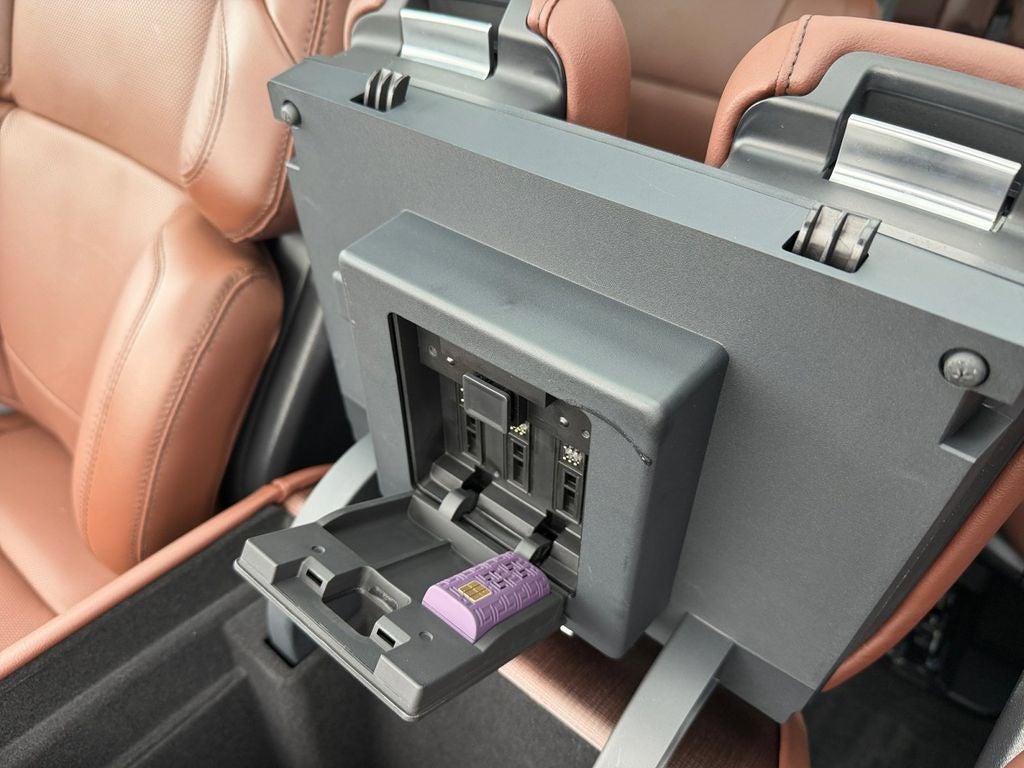 2025 Lincoln Navigator L Reserve w/Heavy Duty Tow Pkg