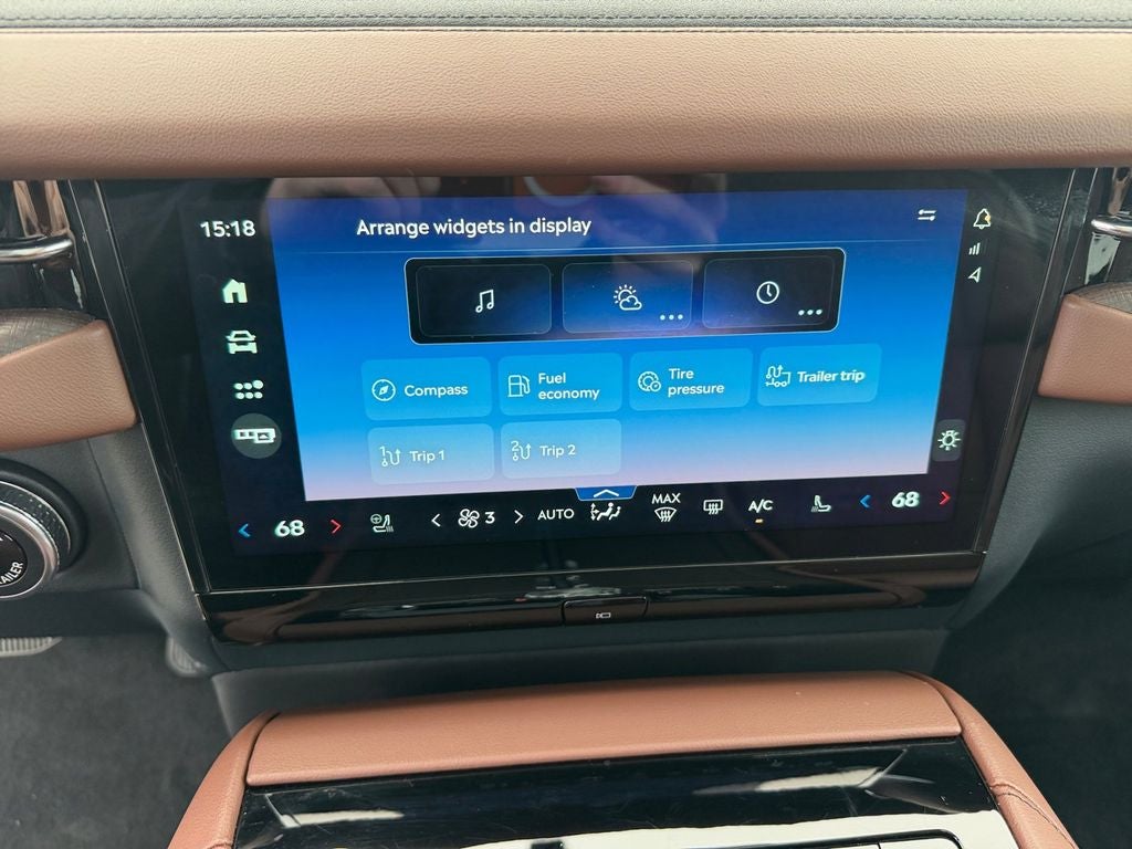 2025 Lincoln Navigator L Reserve w/Heavy Duty Tow Pkg