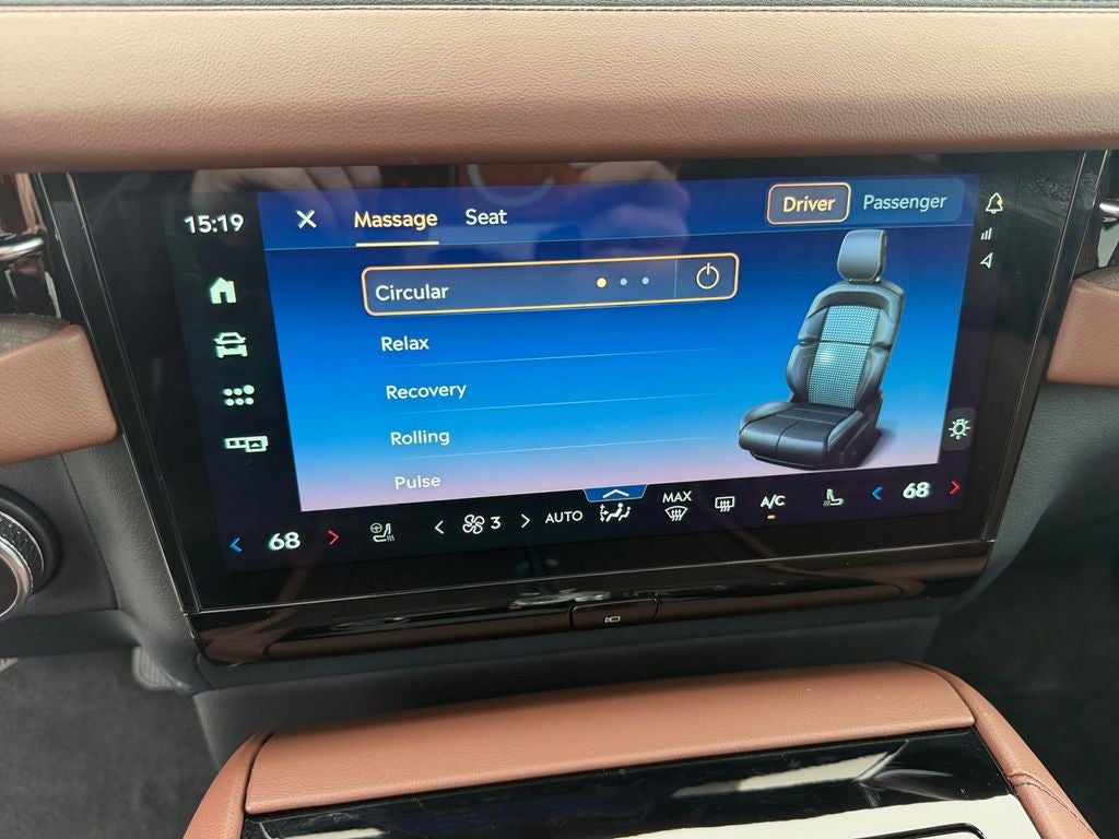 2025 Lincoln Navigator L Reserve w/Heavy Duty Tow Pkg