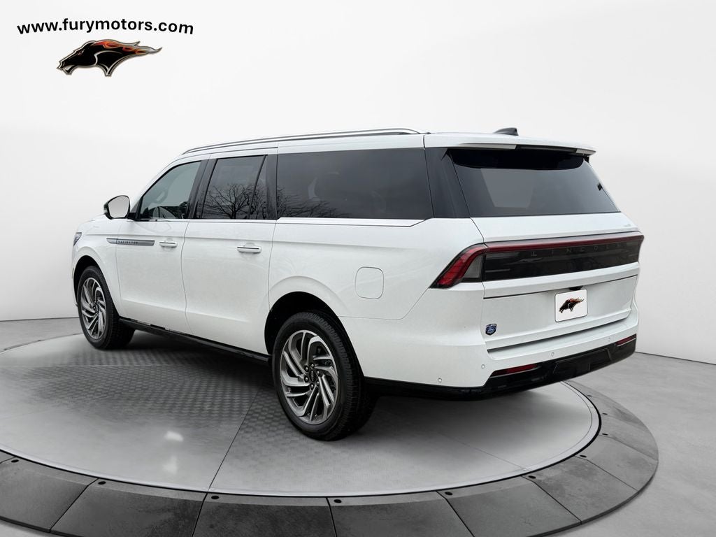 2025 Lincoln Navigator L Reserve w/Heavy Duty Tow Pkg