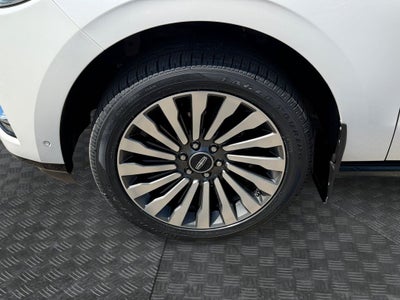 2019 Lincoln Navigator L Reserve w/HD Tow Pkg & Panoramic Roof