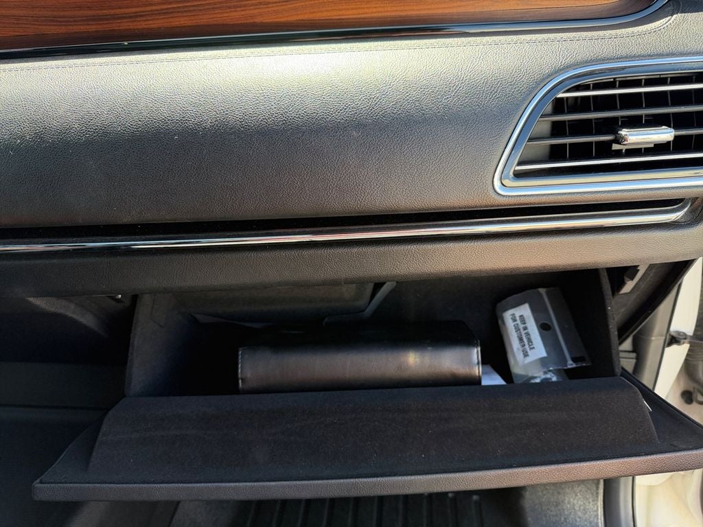 2019 Lincoln Navigator L Reserve w/HD Tow Pkg & Panoramic Roof