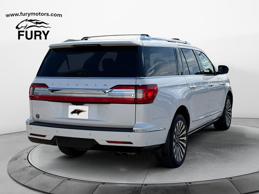 2019 Lincoln Navigator L Reserve w/HD Tow Pkg & Panoramic Roof