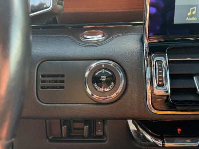 2019 Lincoln Navigator L Reserve w/HD Tow Pkg & Panoramic Roof