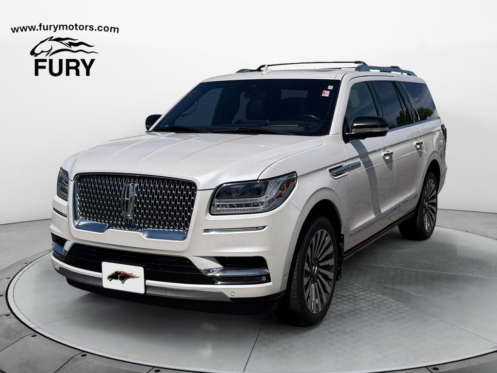 2019 Lincoln Navigator L Reserve w/HD Tow Pkg & Panoramic Roof
