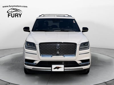 2019 Lincoln Navigator L Reserve w/HD Tow Pkg & Panoramic Roof