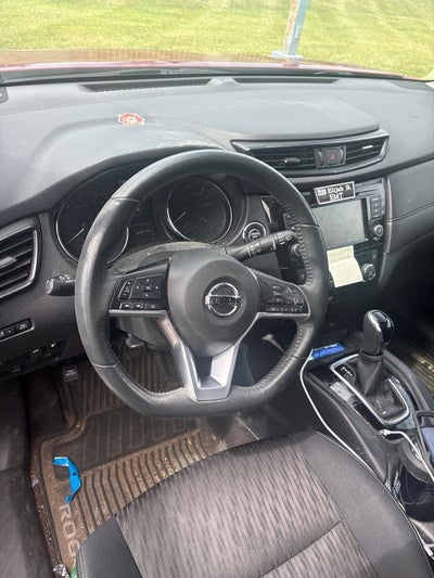 2018 Nissan Rogue SV w/Comfort & Convenience Pkgs