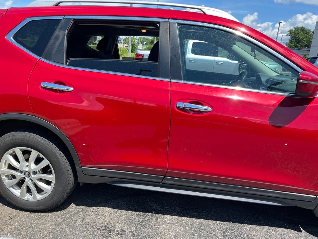 2017 Nissan Rogue SV