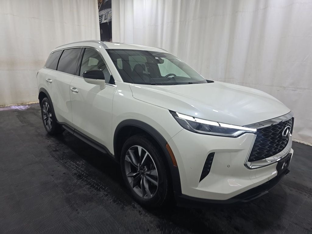 2024 INFINITI QX60 LUXE