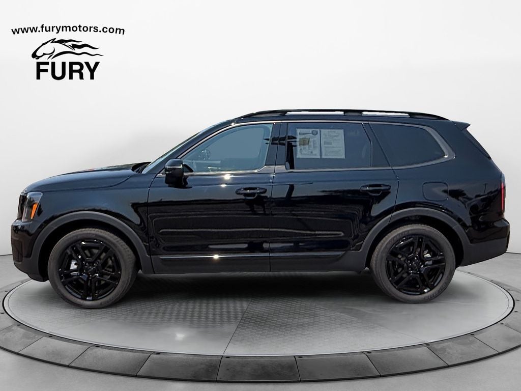 2025 Kia Telluride EX X-Line w/20" Black Finished Alloy Wheels