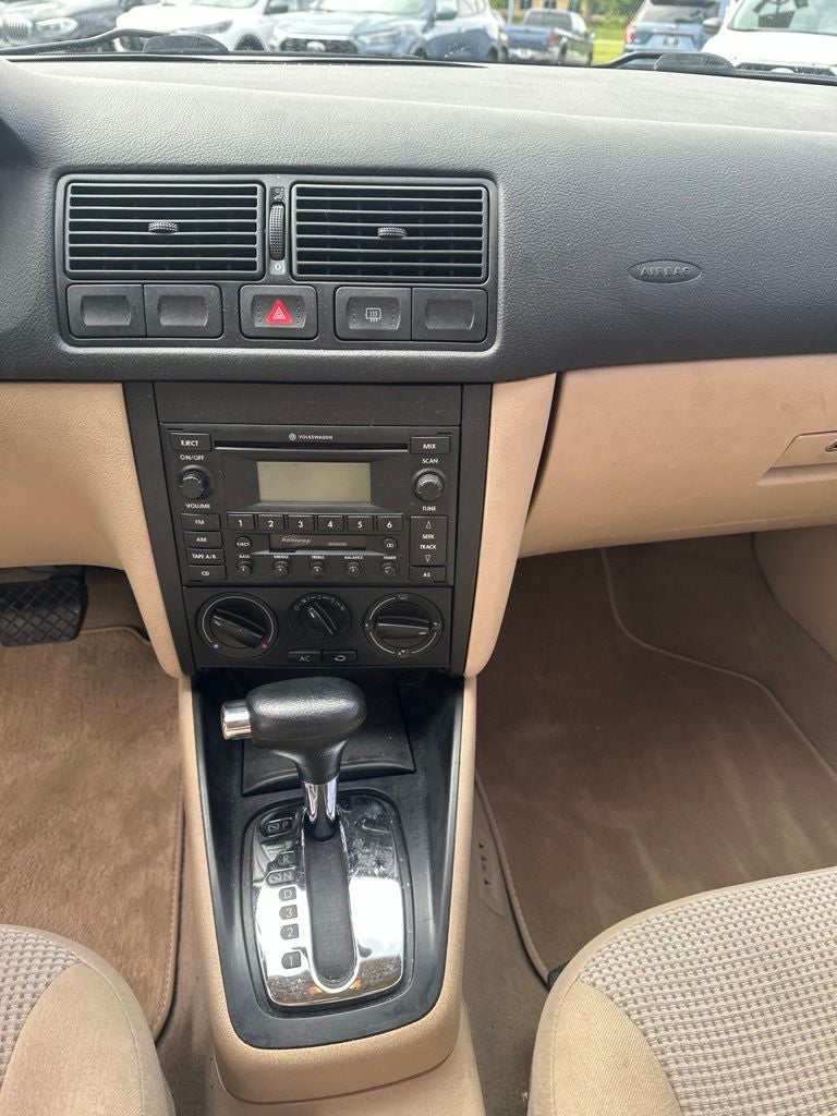 2005 Volkswagen Golf GLS 2.0