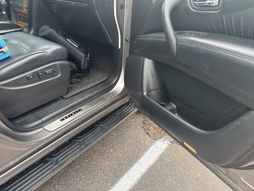 2014 INFINITI QX80 Base w/Theatre Package