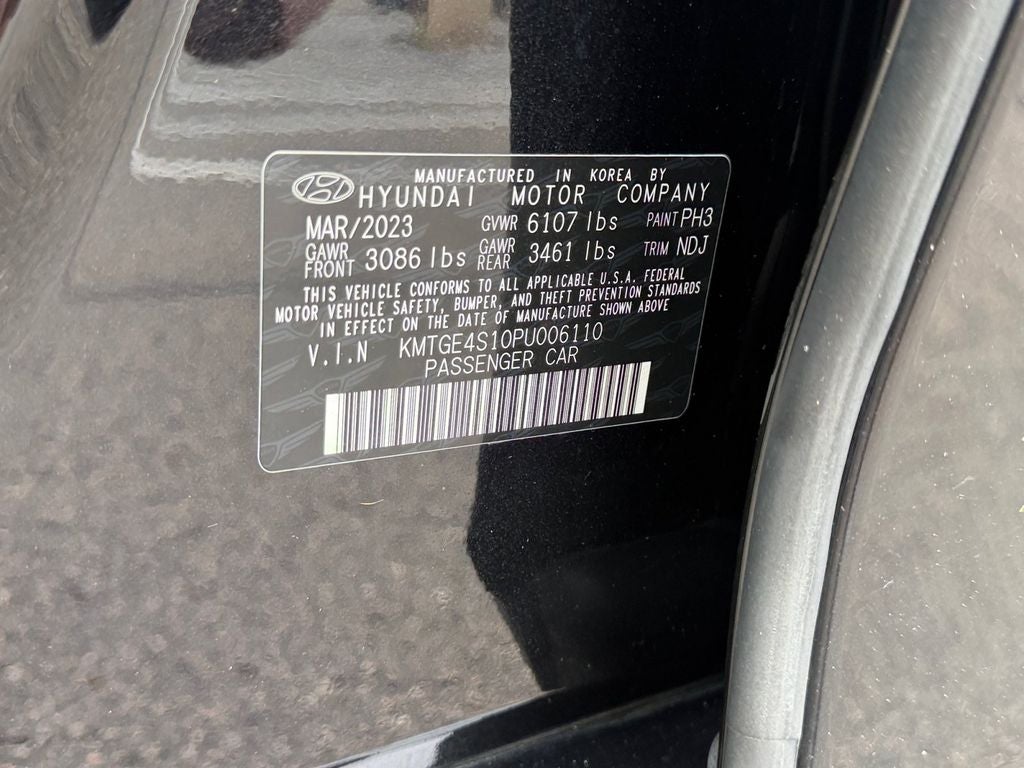 2023 Genesis Electrified G80 Base