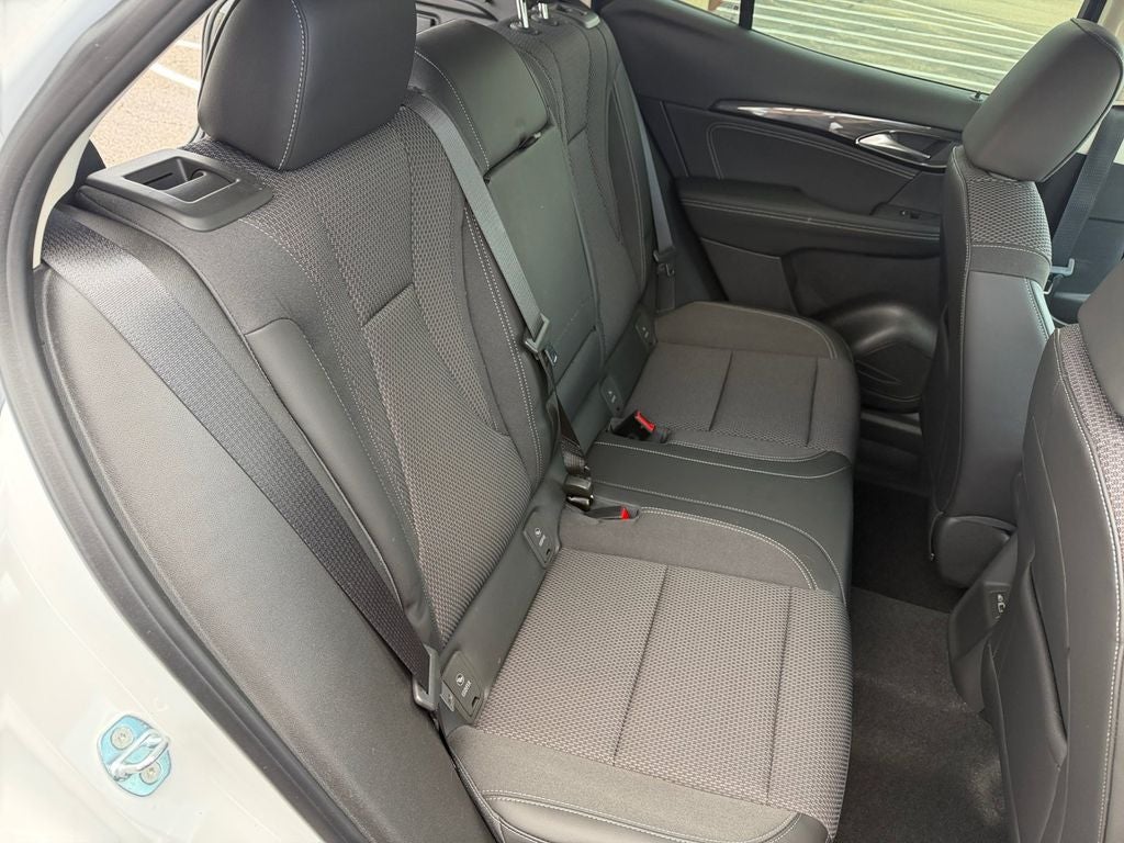2023 Buick Envision Preferred w/Enhanced Driver Confidence Pkg