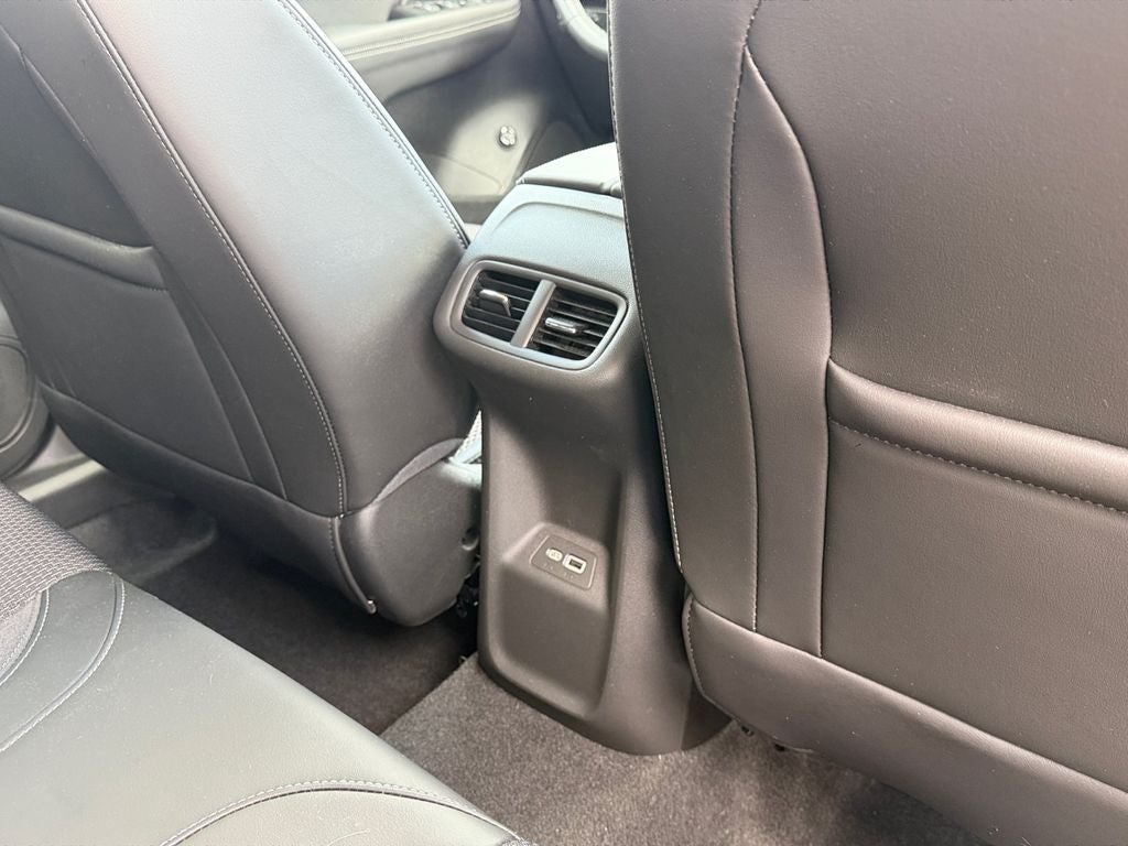2023 Buick Envision Preferred w/Enhanced Driver Confidence Pkg