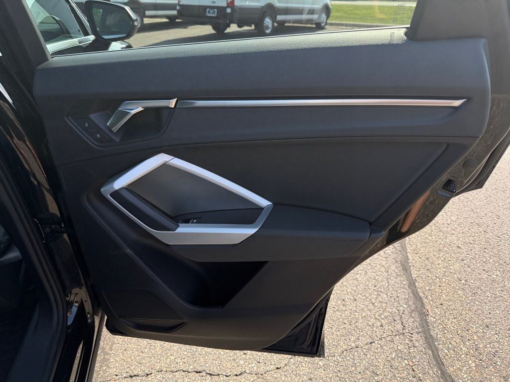 2021 Audi Q3 Premium w/Convenience Pkg & 19" 5-Twin-Spoke Wheel S Line quattro