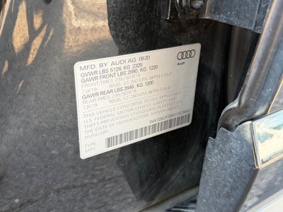 2021 Audi Q3 Premium w/Convenience Pkg & 19" 5-Twin-Spoke Wheel S Line quattro