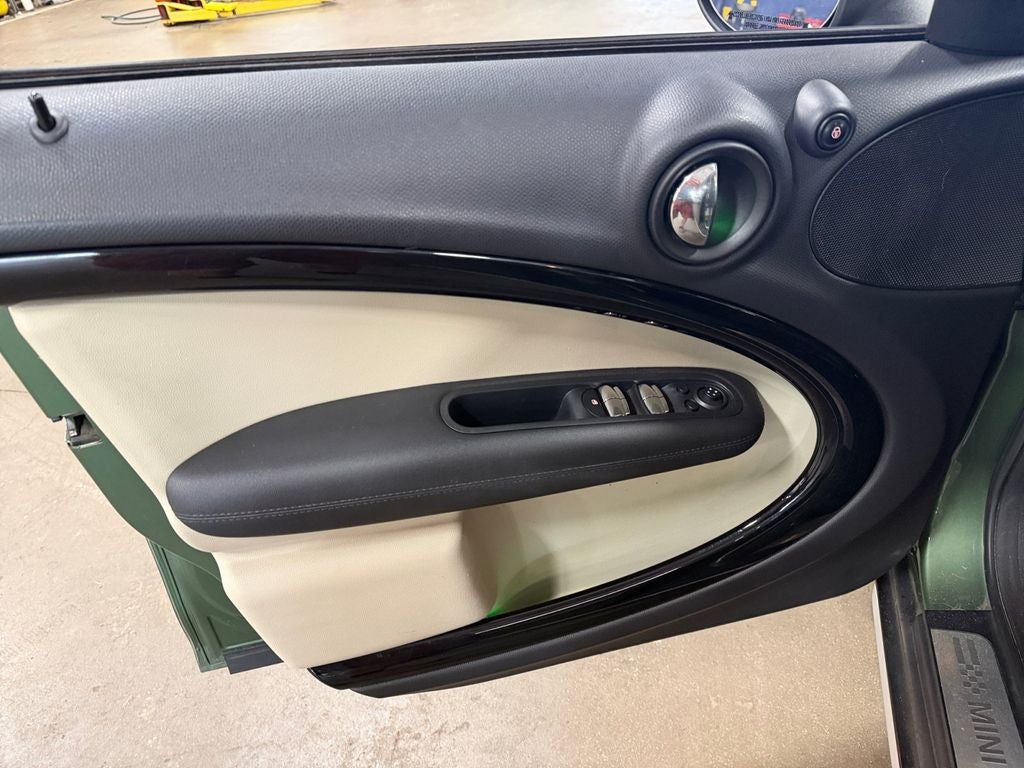 2015 MINI Cooper S Countryman Base