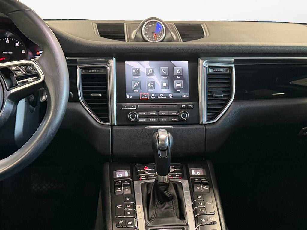 2017 Porsche Macan Base