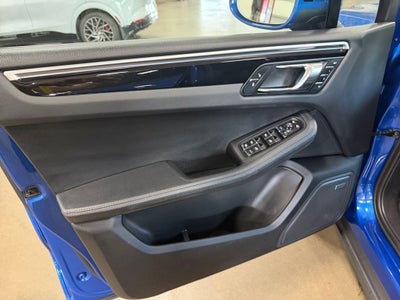 2017 Porsche Macan Base